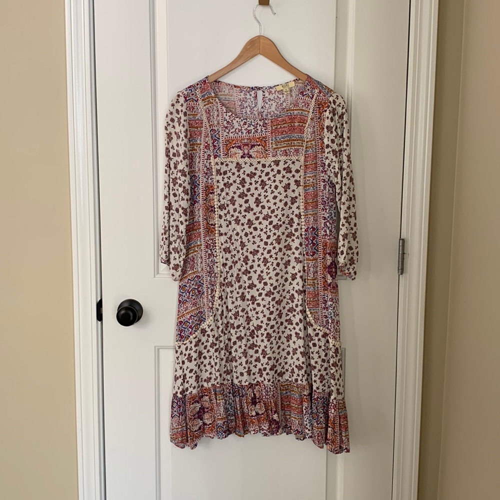 Like New Kori knee length 3/4 sleeve dress